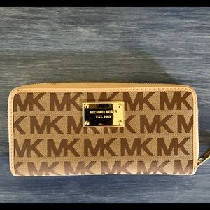 Michael Kors Canvas Wallet